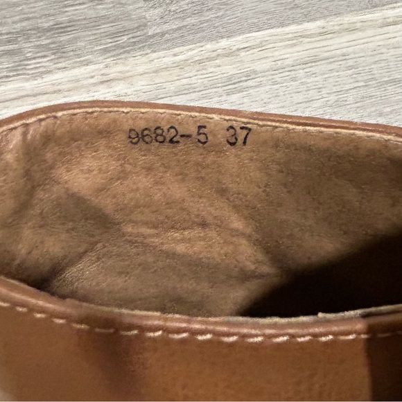 Pink Martini Brown Tan Leather Ankle Boots Slip On Flat Contrast Booties Size 37 - Picture 5 of 10